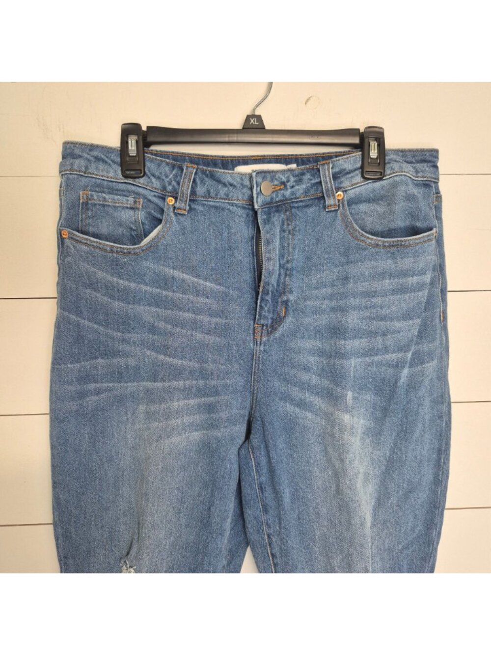 Justfab Womens High-Waisted Distressed Denim Jeans Size 32 Light Wash - Picture 2 of 8